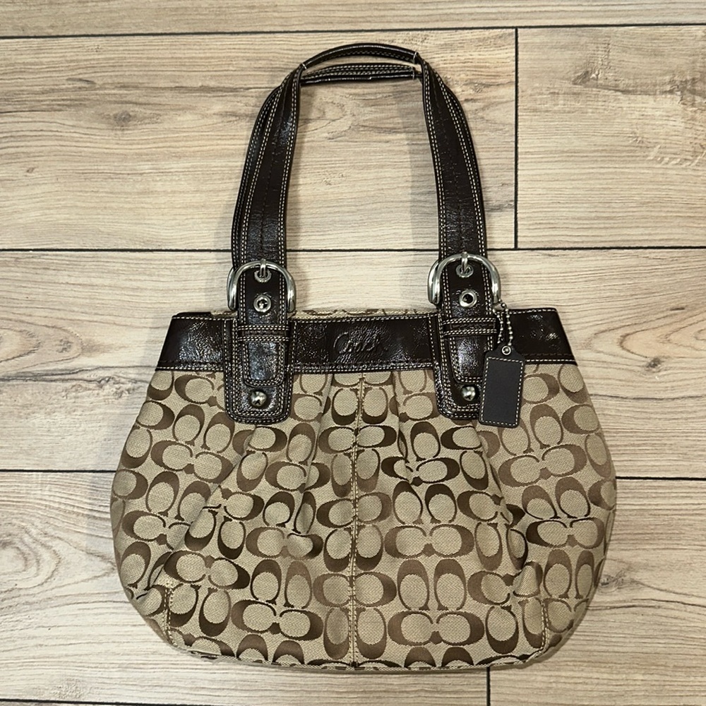 Coach bag never used - authentic